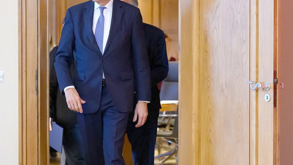 Bundeskanzler Friedrich Merz muss wohl weiter mit wackligen Mehrheiten vorlieb nehmen. (Archivbild) Foto: Robert Michael