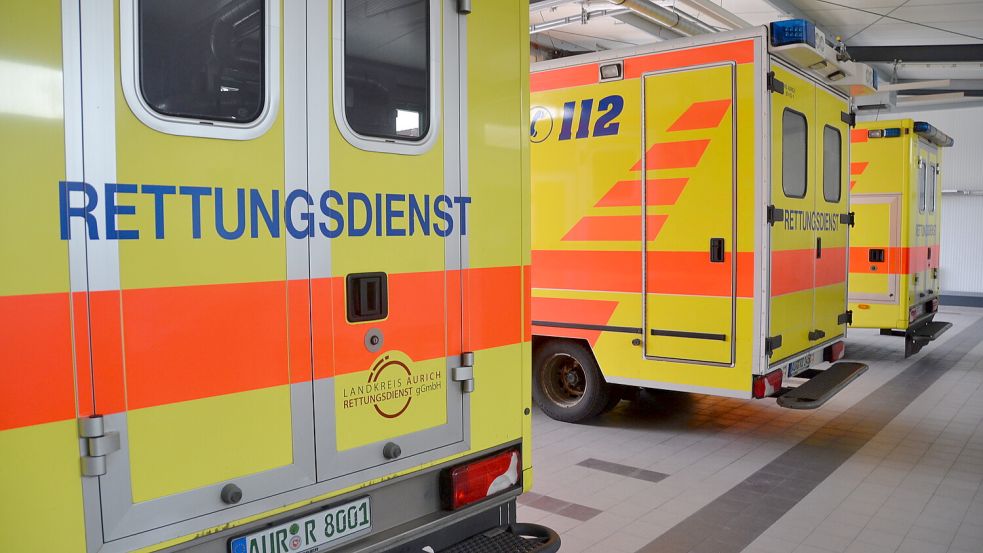 Rettungswagen in der Wache in Aurich. Foto: Aiko Recke