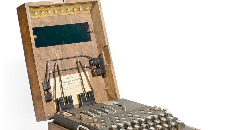 Zehn Monate lang konnten die Alliierten die Enigma-verschlüsselten Funksprüche deutscher U-Boote nicht lesen. (Handout) Foto: ---/Christie’s images Ltd 2025/d