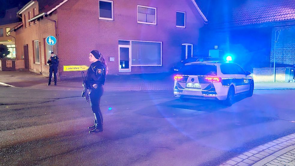 Das SEK nahm den mutmaßlichen Schützen fest. Foto: -