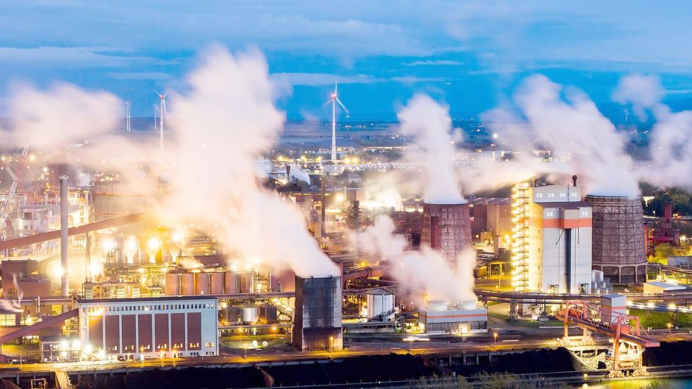 CO2-Leitungen sollen wichtige Industriestandorte anbinden. (Archivbild) Foto: Julian Stratenschulte