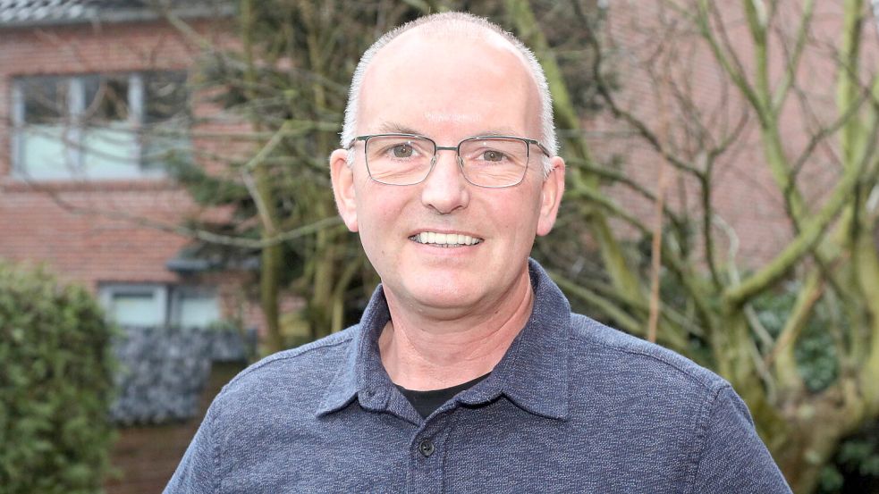 Diedrich Kleen aus Wiesmoor setzt sich seit Längerem für ein Rasenmäherroboterverbot in den Nachtstunden ein. Foto: Romuald Banik