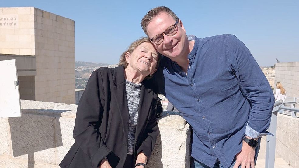 Chefredakteur Lars Reckermann hat auf seinem Medienseminar in Israel die Holocaust-Überlebende Eva Erben getroffen. Foto: privat