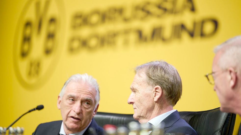 Reinhold Lunow und Hans-Joachim Watzke lieferten sich im Sommer einen öffentlichen Streit um die Wahl zum BVB-Präsidenten Foto: Bernd Thissen