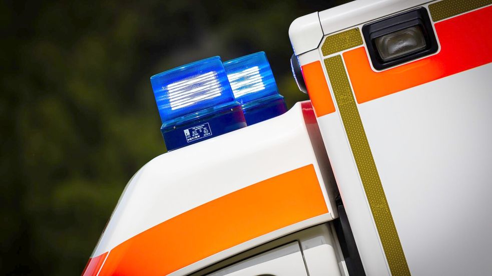 Nach dem Vorfall in einem Kasseler Schnellrestaurant laufen die Ermittlungen weiter. Ein Kleinkind soll dort einen Schluck aus einer vermeintlichen Wasserflasche genommen haben und war anschließend medizinisch behandelt worden. (Symbolfoto) Foto: Moritz Frankenberg