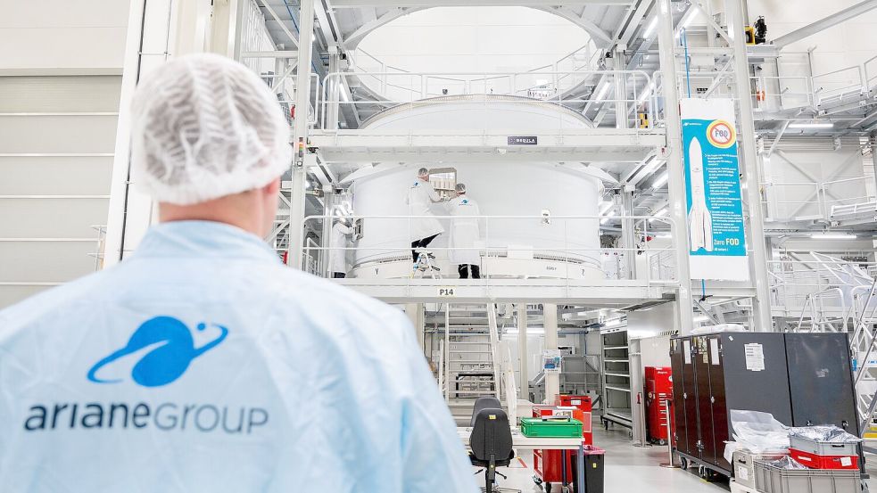 Die Bremer Raumfahrtbranche hofft, dass viele Gelder wieder in die Region fließen. (Archivbild) Foto: Hauke-Christian Dittrich