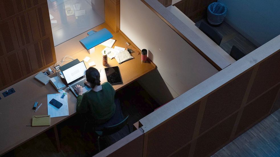 58 Prozent fühlen sich durch Schule, Studium oder den Beruf gestresst. (Symbolbild) Foto: Sebastian Kahnert