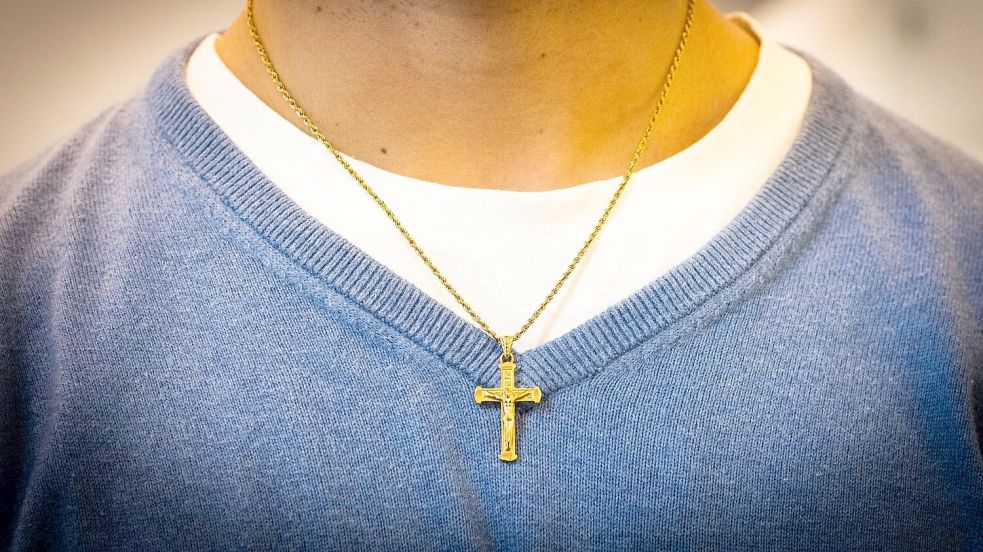 Diese Kreuzkette wurde zum Streitthema. Foto: Meike Böschemeyer
