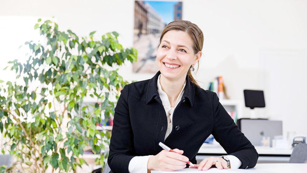 Susanne Menzel-Riedl, seit 2019 Präsidentin der Universität Osnabrück, wird zum 1. Oktober 2026 neue Rektorin der Uni Münster. Foto: Uni Osnabrück / Simone Reukauf