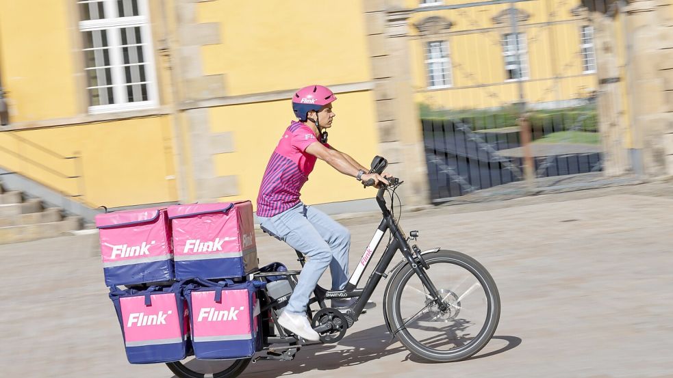 Seit Mai ist der Lieferdienst Flink in Osnabrück aktiv. Mehr als 30 Mitarbeiter arbeiten für das Unternehmen. Foto: Jörn Martens