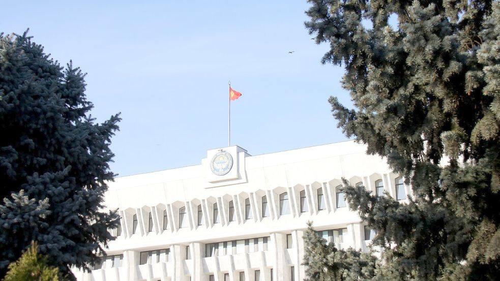 In Kirgistan wird an diesem Sonntag ein neues Parlament gewählt. Foto: André Ballin/dpa