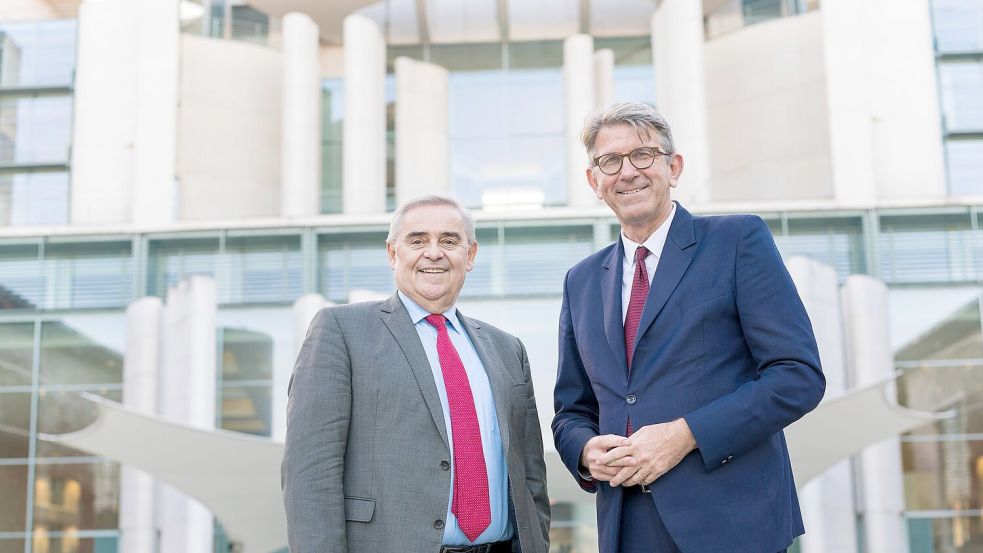 Der frühere Verfassungsrichter Peter Müller ist Gründungspräsident der neuen Schiedsgerichtsbarkeit für NS-Raubgut. (Archivbild) Foto: Kay Herschelmann/Bundesregierung