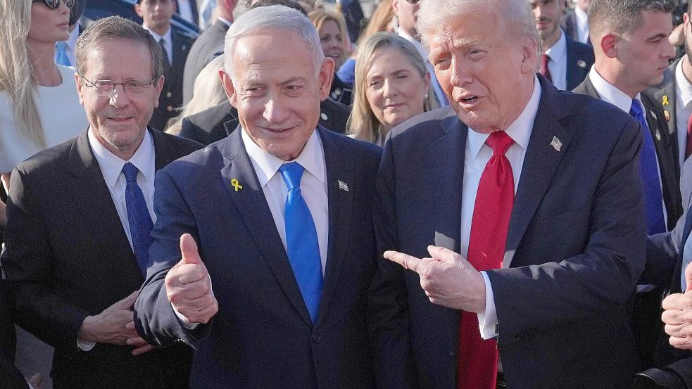 US-Präsident Donald Trump (r-l), der israelische Ministerpräsident Benjamin Netanjahu und Israels Präsident Izchak Herzog. (Archivbild) Foto: Evan Vucci/AP/dpa