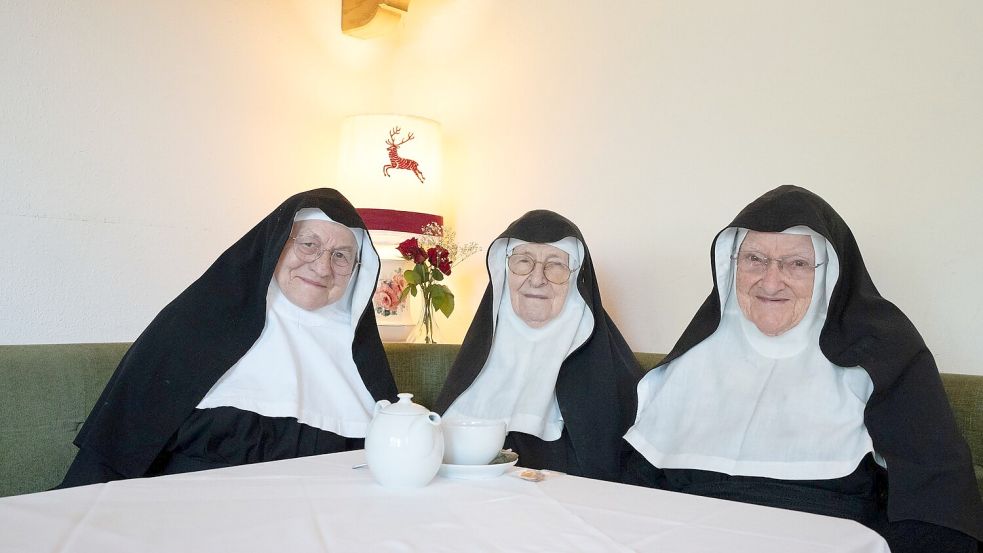 Schwester Rita, Schwester Regina und Schwester Bernadette wollen das Angebot der Kirche nicht annehmen. (Archivbild) Foto: Noah Hatz/dpa