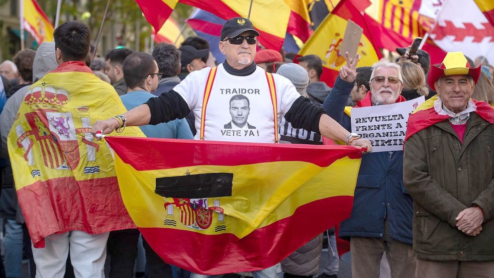 Eine ähnlich große Demo gegen Sánchez hatte es zuletzt im Juni gegeben. Foto: Fernando Sánchez/EUROPA PRESS/d