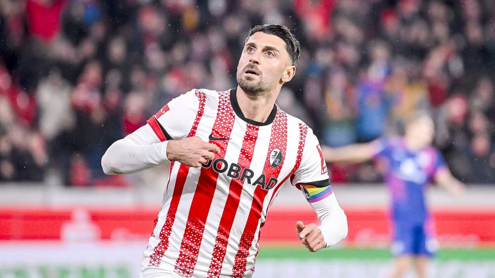 Erzielte das 2:0: Vincenzo Grifo Foto: Harry Langer