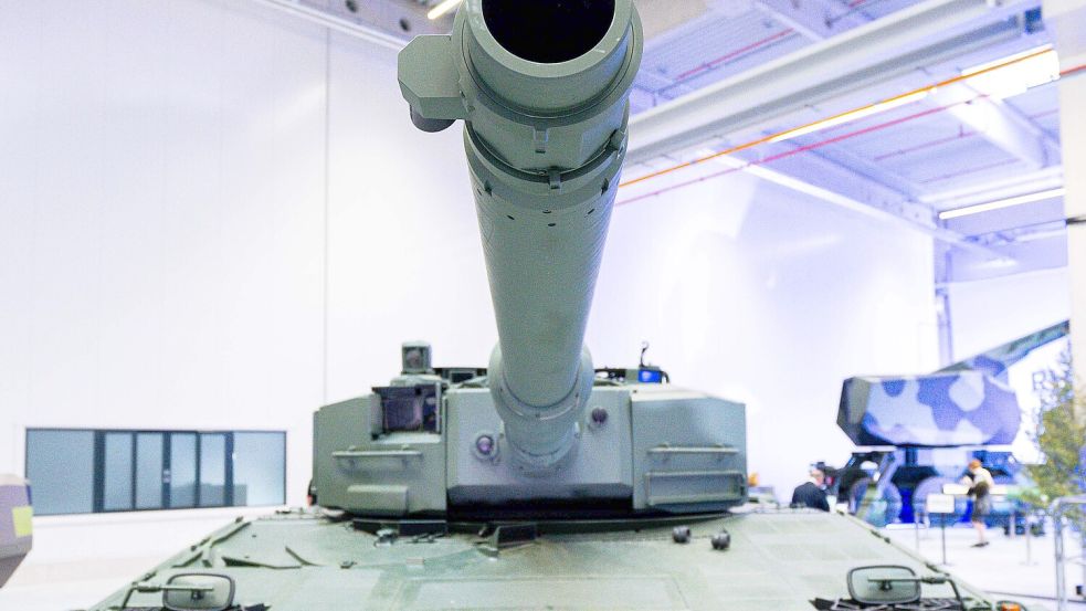Glänzende Geschäfte: Rheinmetall hat in diesem Jahr ein neues Artilleriewerk in Unterlüß eingeweiht. Foto: IMAGO/Noah Wedel