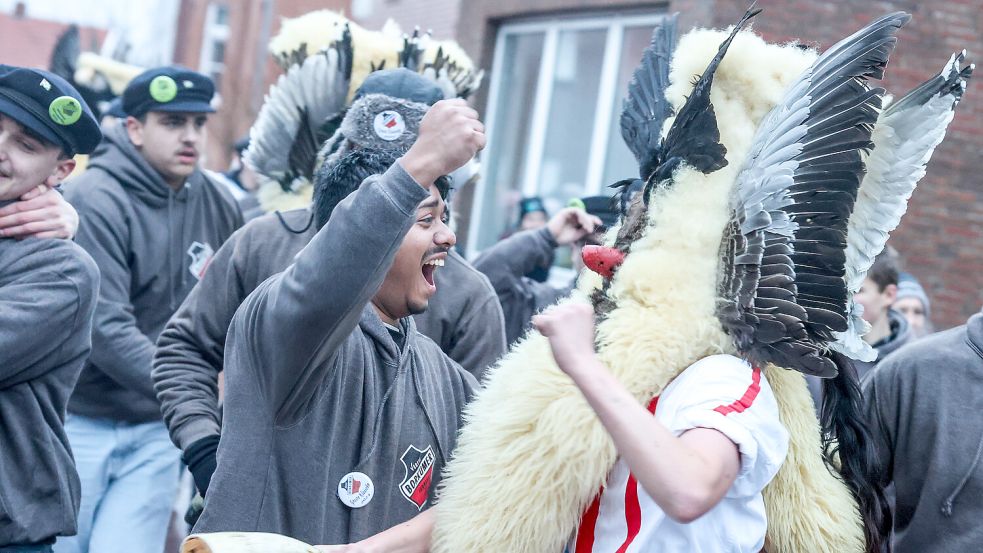 Einige Frauen berichten von Gewalt während Klaasohm. Große Aufmerksamkeit bekam das Thema durch eine NDR-Reportage im November 2024. Foto: Claus Arne Hock