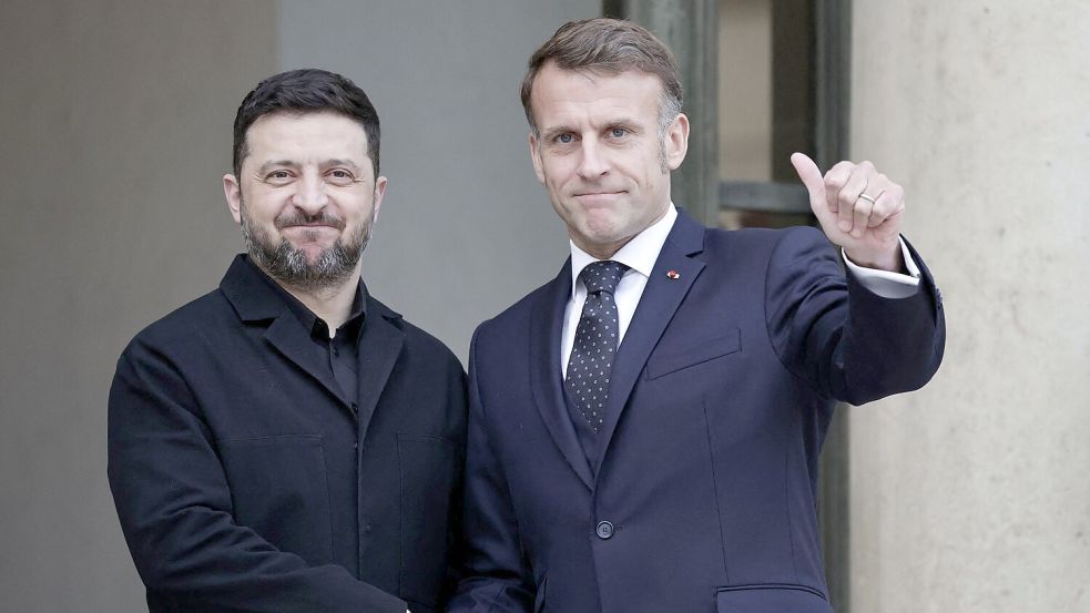 Beim Gespräch von Macron und Selenskyj ging es auch um militärische Sicherheitsgarantien. Foto: Stephane De Sakutin/AFP/dpa
