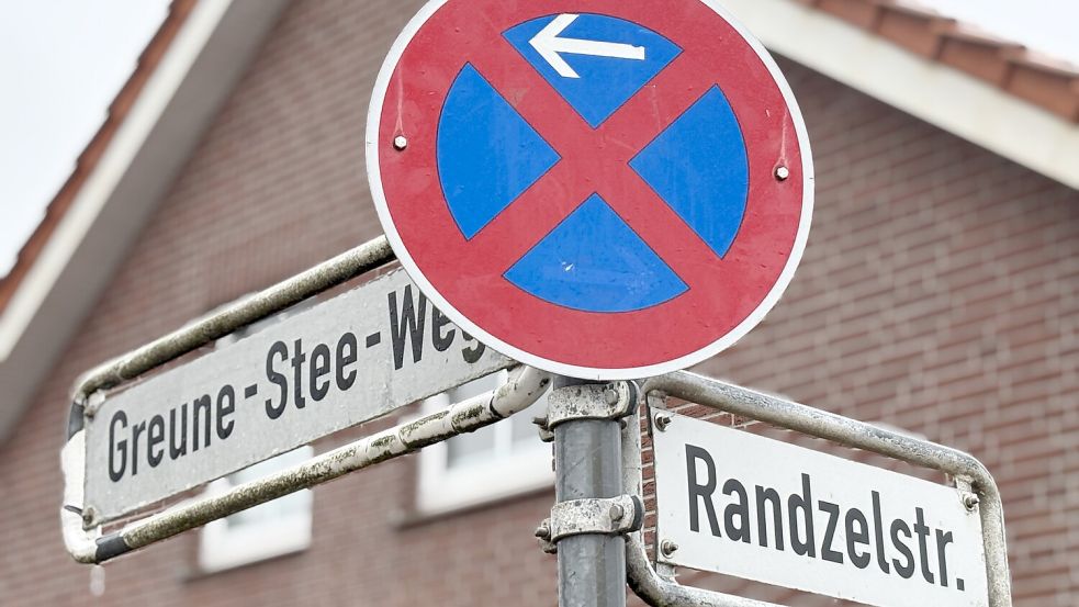 Absolutes Halteverbot gilt unter anderem an der Ecke Greune-Stee-Weg/Randzelstraße. Foto: Florian Ferber