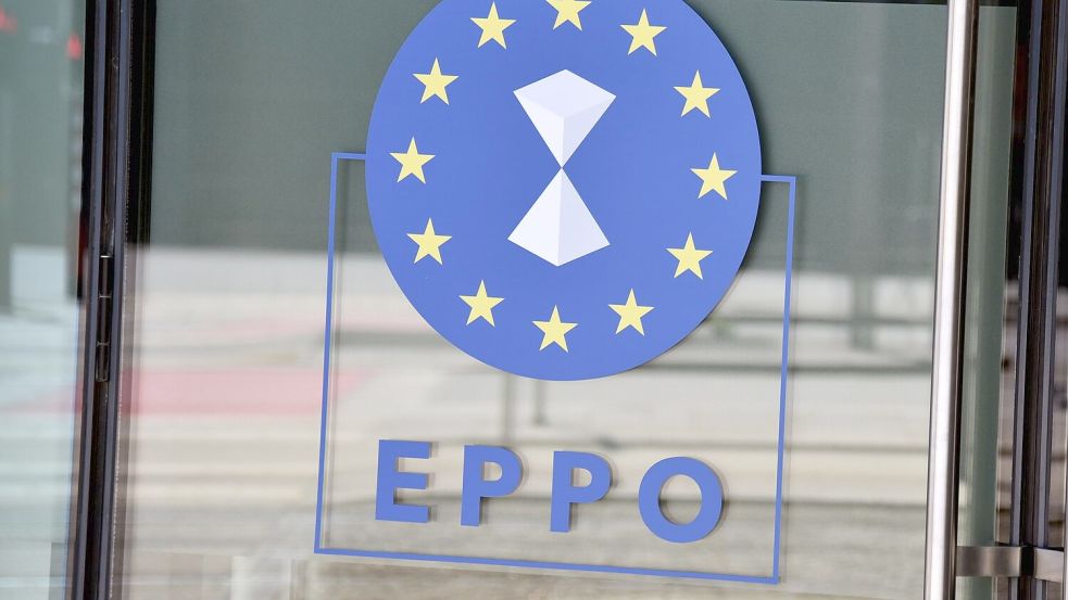 Die Europäischen Staatsanwaltschaft (EPPO) teilte mit, die Immunität mehrerer Verdächtiger sei vor den Durchsuchungen aufgehoben worden. (Symbolbild) Foto: Horst Galuschka