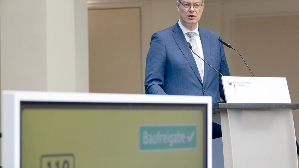 Bundesverkehrsminister Schnieder: Baustellen stehen für Aufbruch. Foto: Markus Lenhardt