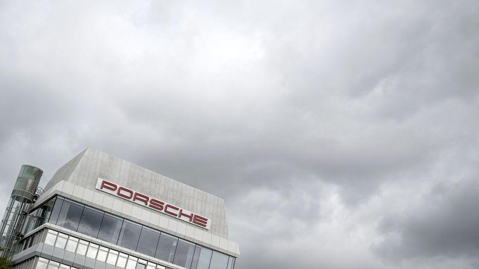Porsche-Führung strebt weiteres umfassendes Sparpaket an. (Foto-Archiv) Foto: Marijan Murat