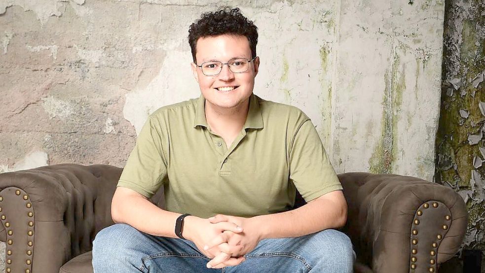 Deniz Brinkmeier ist 24 Jahre alt und hat nun seine Bürgermeisterkandidatur für Aurich bekannt gegeben. Foto: privat