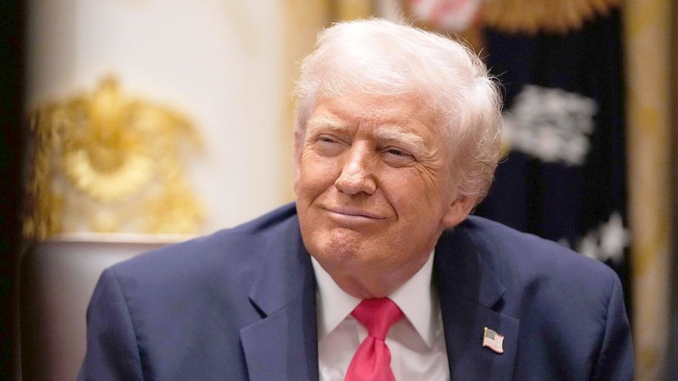 Die USA warnen in ihrer neuen Sicherheitsstrategie vor einem Demokratieverlust in Europa. Foto: Julia Demaree Nikhinson/AP/dpa