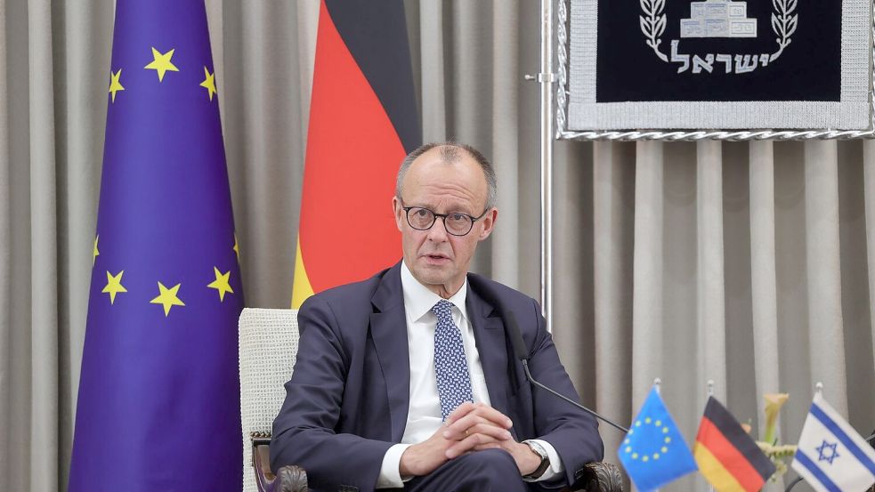 Merz betont, Deutschland werde immer an der Seite Israels stehen. Foto: ABIR SULTAN/Pool EPA/AP/dpa