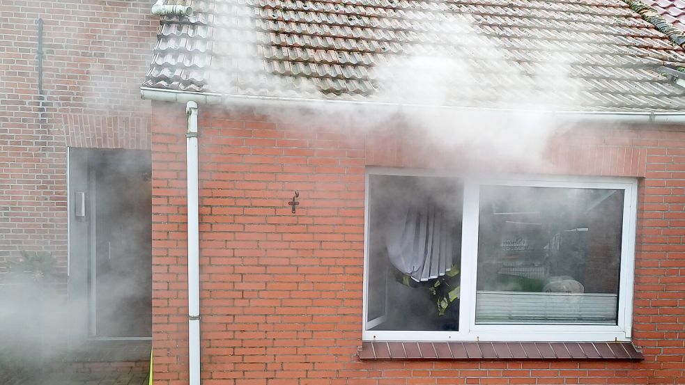 Die Feuerwehr musste am Montagmorgen zu einem Brand in Diele ausrücken. Foto: Joachim Rand