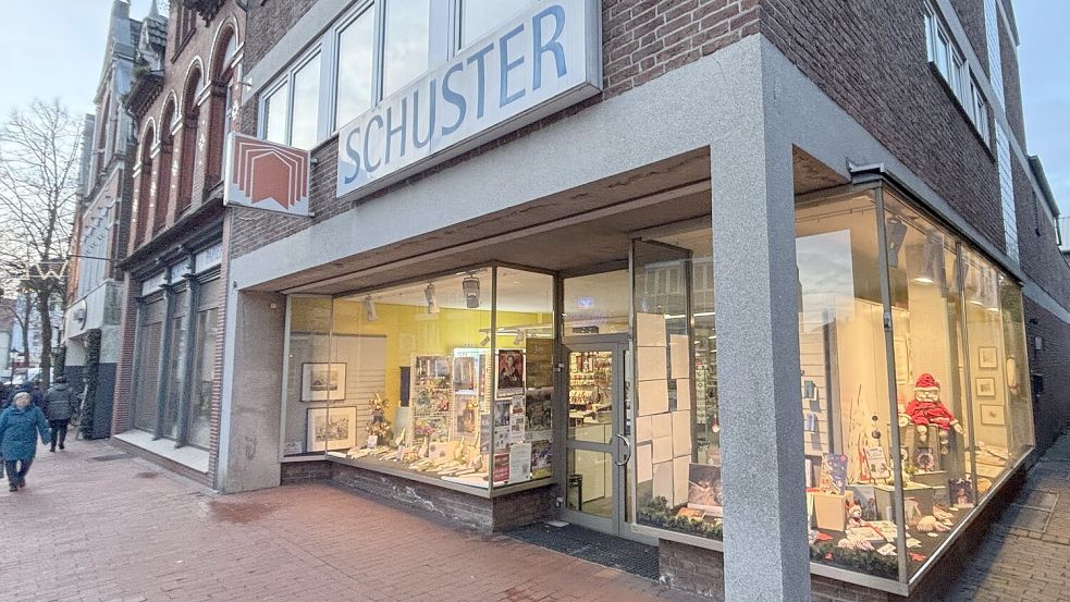 Die Buchhandlung Schuster befindet sich in der Mühlenstraße 17 in Leer. Foto: Jonas Bothe
