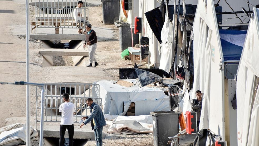 Als Staat mit einer EU-Außengrenze spürt Griechenland eine deutliche Belastung durch die Ankunft irregulärer Migranten über das Mittelmeer. (Archivfoto) Foto: Panagiotis Balaskas/AP/dpa