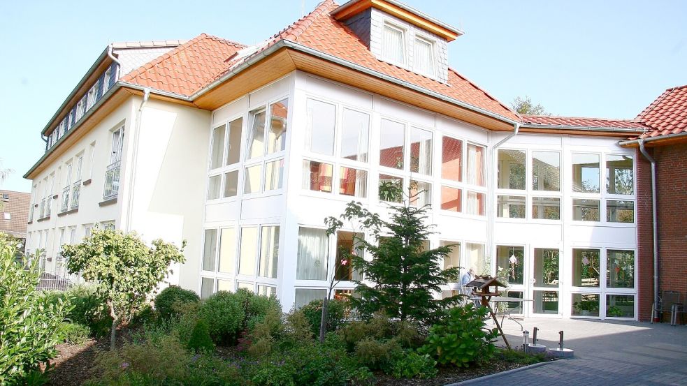 Über das Wohn- und Pflegeheim „to huus“ in Barßel am Karpfendamm schwebt das Insolvenzverfahren. Foto: Hans Passmann