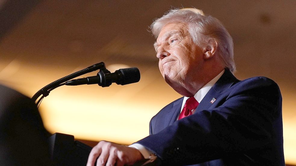 Trump spricht von geplantem Treffen mit Selenskyj und den Europäern Foto: Alex Brandon/AP/dpa