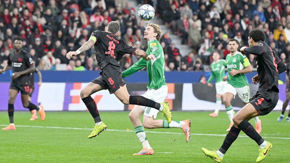 Leverkusens Robert Andrich hatte maßgeblichen Anteil am 1:0-Eigentor. Foto: Federico Gambarini