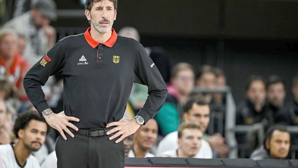 Basketball-Bundestrainer Alex Mumbrú spricht über seine schwere Zeit bei der EM. (Archivfoto) Foto: Harry Langer