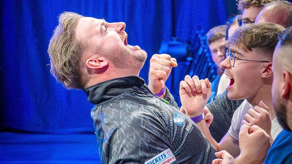 Bejubelt das WM-Ticket: Arno Merk. Foto: Sebastian Doppstadt/PDC Europe/d