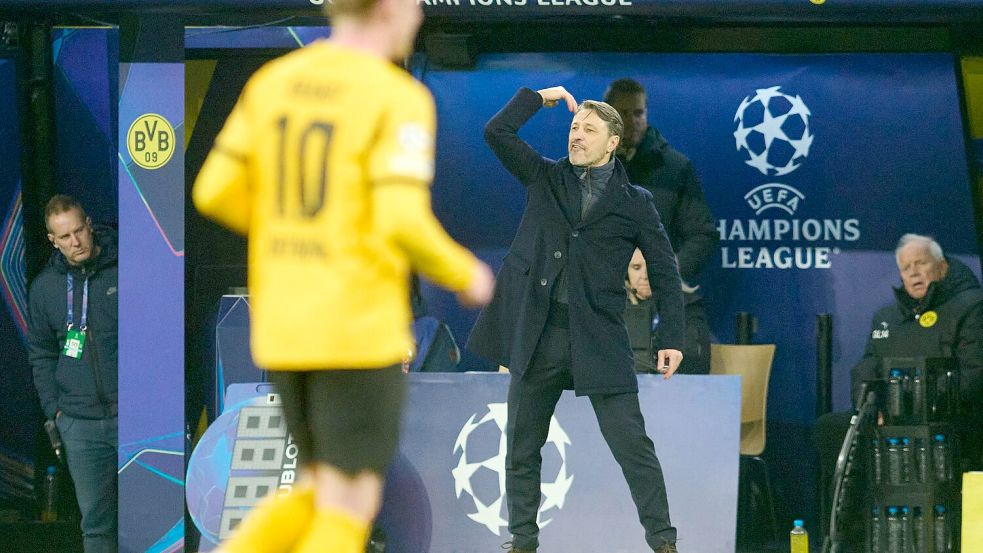 Der verärgerte BVB-Coach Niko Kovac pflichtete Nico Schlotterbeck nach dessen harscher Kritik bei Foto: Bernd Thissen