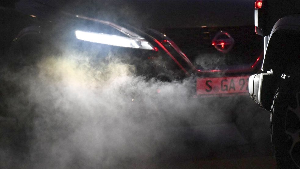 Die EU-Kommission will eine Rücknahme des sogenannten Verbrenner-Aus vorschlagen. (Archivbild) Foto: Bernd Weißbrod