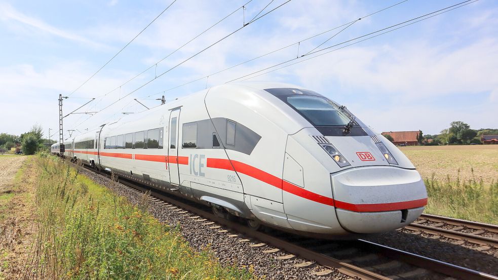 Die Bahn wird schneller, moderner, häufiger – nur nicht in Ostfriesland. Foto: Deutsche Bahn AG/Wolfgang Klee