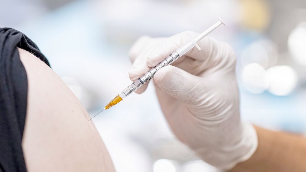 Weniger Menschen ließen sich in der vergangenen Saison gegen Influenza impfen. (Symbolbild) Foto: Fabian Sommer