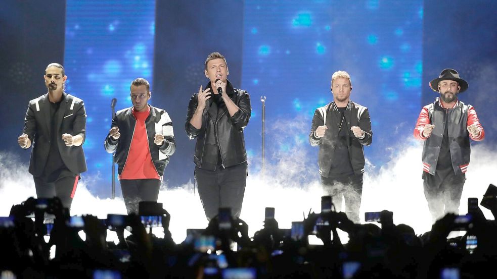 Die Produktion stellt das Album „Millennium“ in den Fokus. (Archivbild) Foto: Mark Humphrey/AP/dpa