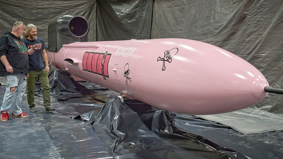 Eine schlagkräftige Armee dürfte für die Ukraine die stärkste Sicherheitsgarantie sein. (Archivbild) Foto: Efrem Lukatsky/AP/dpa