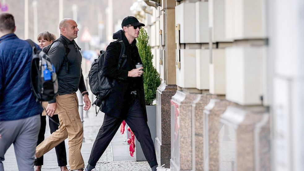 Die US-Delegation traf am Vormittag in Berlin ein. Foto: Kay Nietfeld/dpa