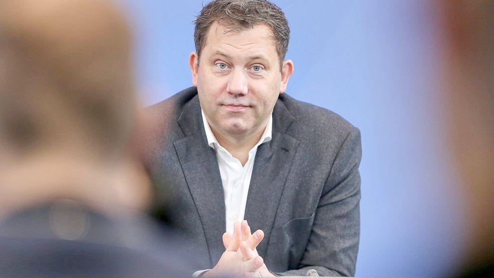 Sieht noch keinen Durchbruch Richtung Frieden in der Ukraine: Vizekanzler Lars Klingbeil (SPD) Foto: IMAGO/dts Nachrichtenagentur