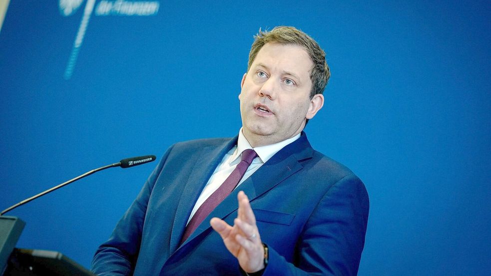 Klingbeil stellte sein Konzept vor. Foto: Kay Nietfeld/dpa