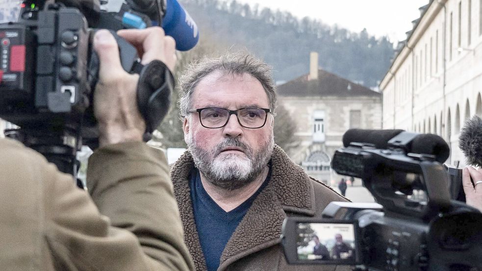 Der Mann selbst hat die Vorwürfe zurückgewiesen. Foto: Arnaud Finistre/AFP/dpa