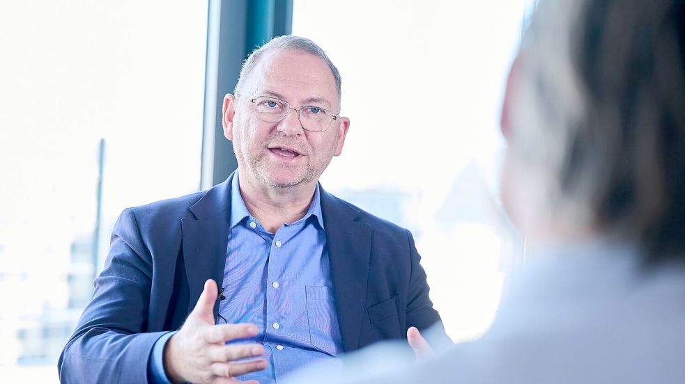 Verdi-Chef Frank Werneke: „Es ist da eine sehr kämpferische Stimmung.“ Foto: Annette Riedl