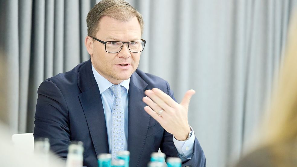 Als Umweltminister ist Carsten Schneider auch für den deutschen Atommüll zuständig - und will die Suche nach einer dauerhaften Lagerstätte nun schneller machen. Foto: Annette Riedl